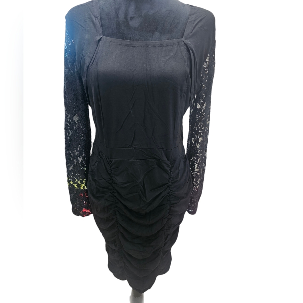 NWT Tam Ware Ruched Detail Bodycon Dress with Square Neck and Lace Sleeves Large